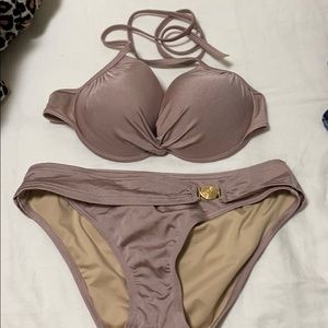 Victoria’s Secret swimsuit 34D top medium bottom
